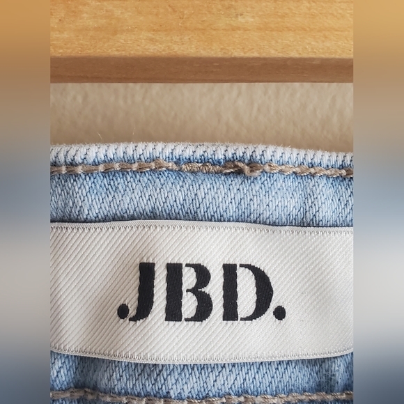 JBD Jean Shorts - light washed Jean - Picture 3 of 6